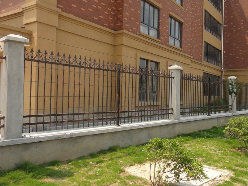 小區圍墻護欄
