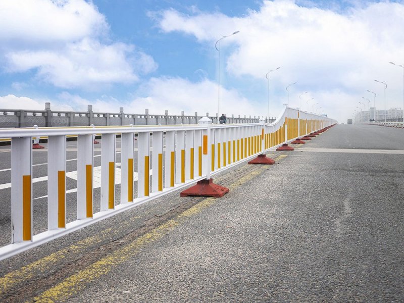 S板防眩板護(hù)欄